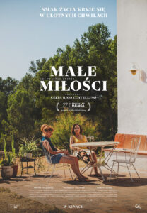 Plakat filmu "Małe miłości"